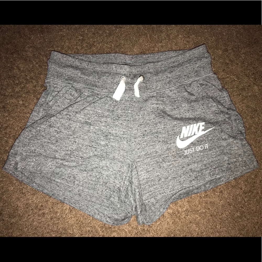 COPY - Nike sweat shorts